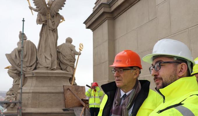 Ministr kultury Ilja Šmíd zavítal do Historické budovy Národního muzea