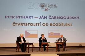 Bývalí premiéři Petr Pithart a Ján Čarnogurský hodnotili rozpad federace